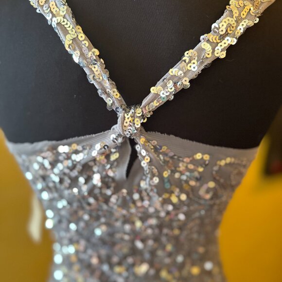 โจ Vintage! Y2k! NWT XXI Silver Sequin Tank Top โ Size M - Picture 5 of 12